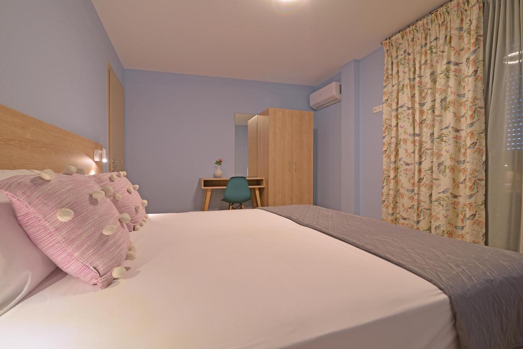 Niel Holiday Apartments, Panel Hospitality Homes & Villas Leptokarya  Exteriör bild