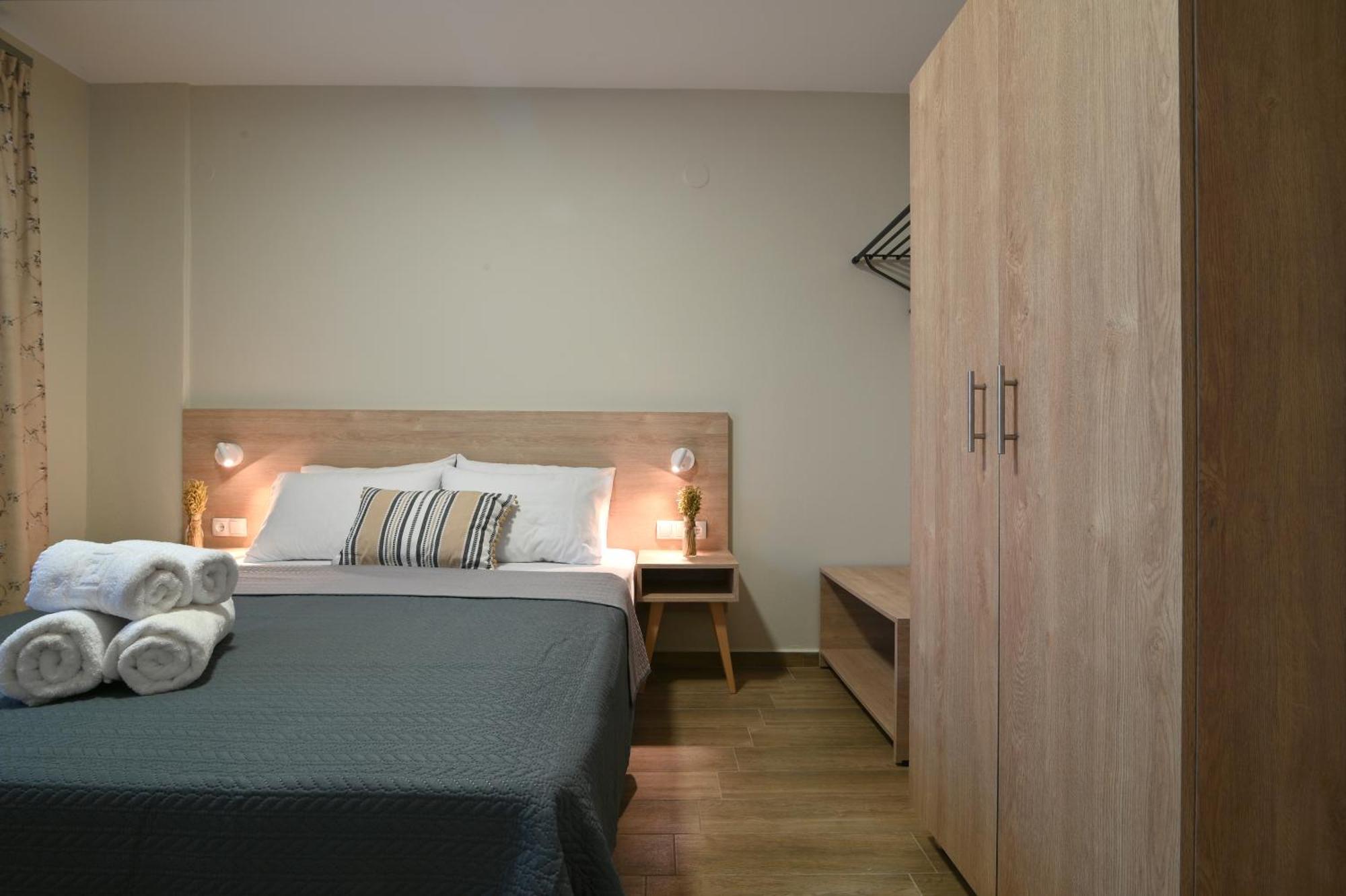 Niel Holiday Apartments, Panel Hospitality Homes & Villas Leptokarya  Exteriör bild