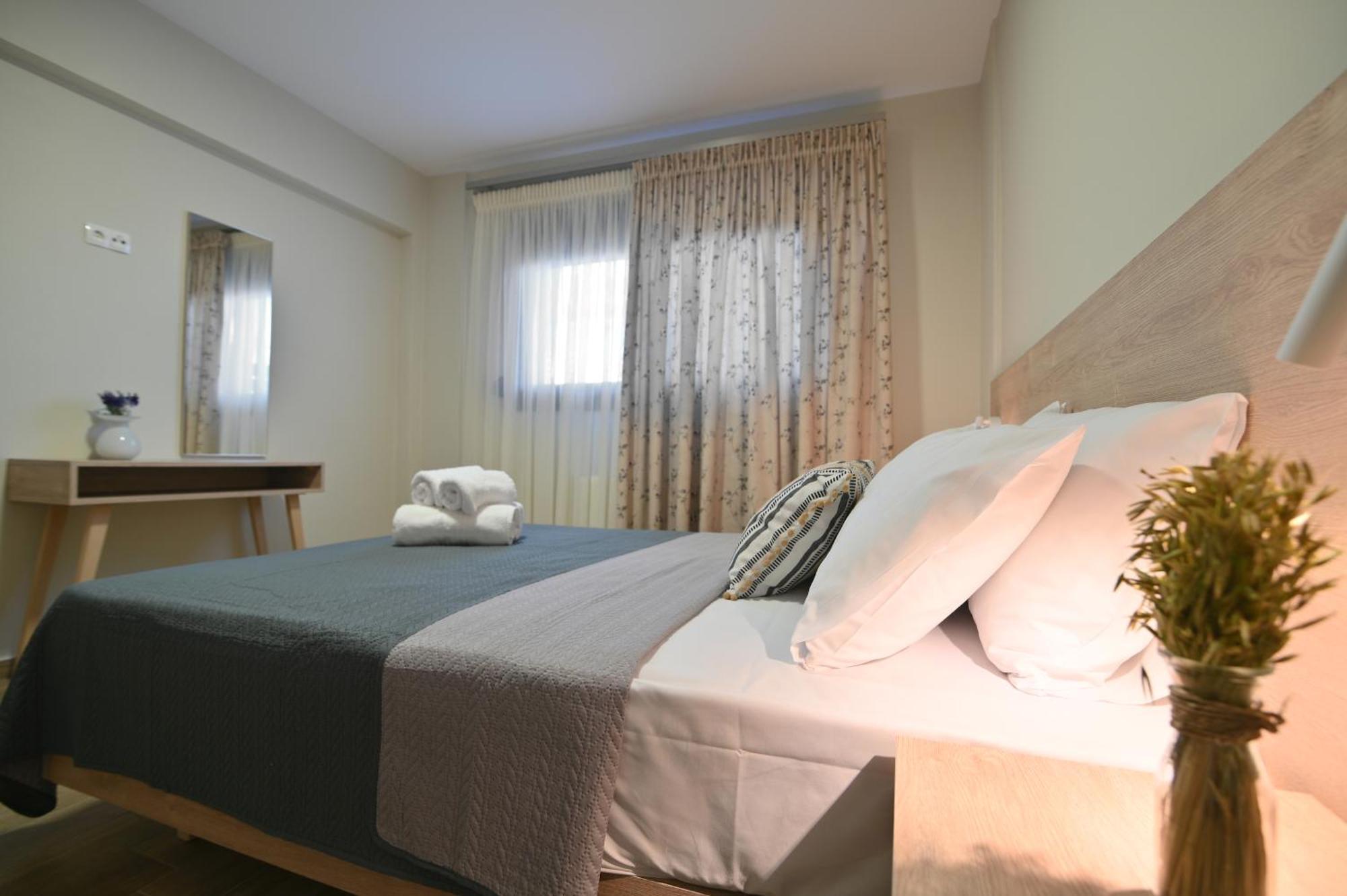 Niel Holiday Apartments, Panel Hospitality Homes & Villas Leptokarya  Exteriör bild