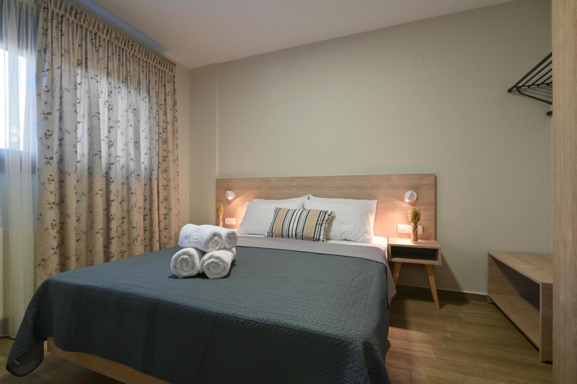 Niel Holiday Apartments, Panel Hospitality Homes & Villas Leptokarya  Exteriör bild